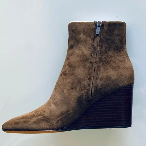 VINCE Women’s Andy Ankle Boots - Picture 2 of 8